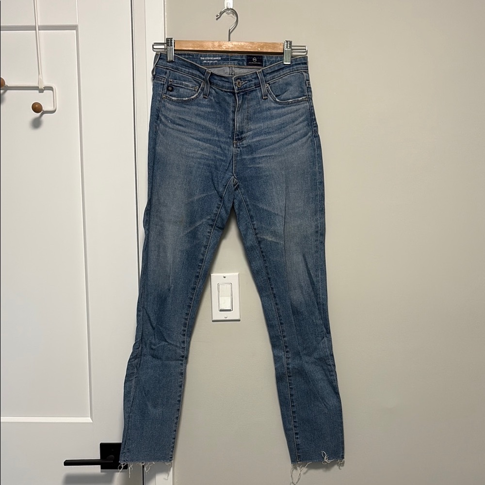 AG Jeans The Stevie Ankle Slim Straight Ankle Jeans